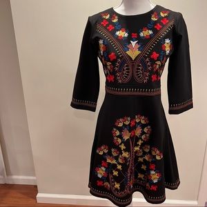 Lao Meng Five Cats Dress NWT, Large